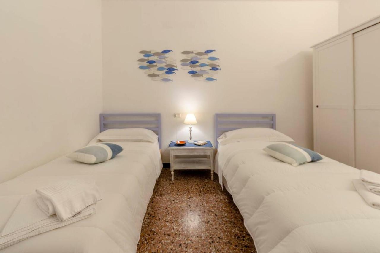 Joivy Spacious 2 Bedroom Apt With Terrace At The Heart Of The Vernazza Esterno foto