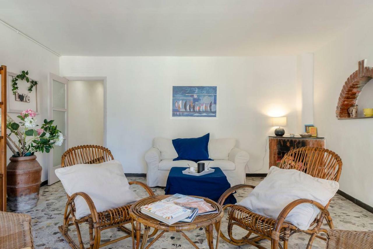 Joivy Spacious 2 Bedroom Apt With Terrace At The Heart Of The Vernazza Esterno foto