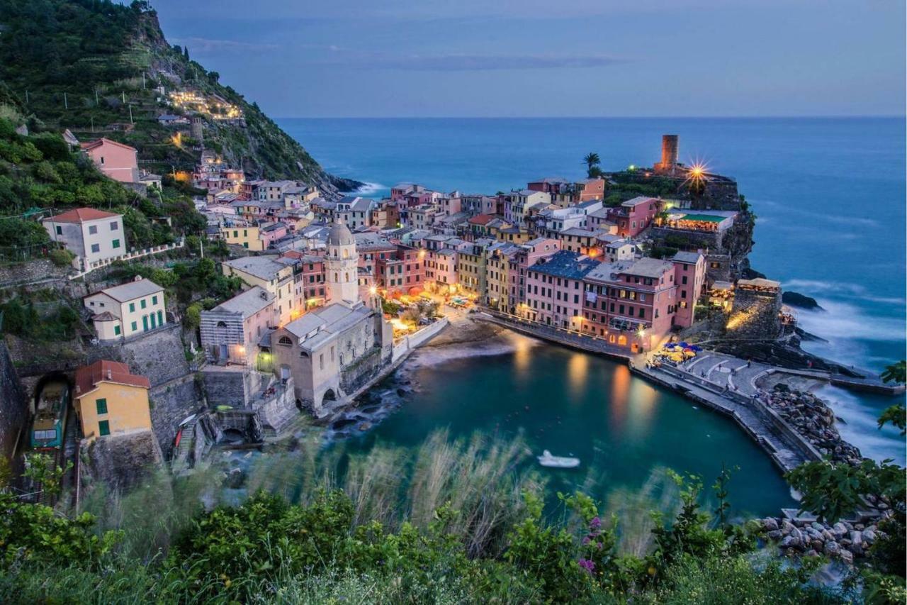 Joivy Spacious 2 Bedroom Apt With Terrace At The Heart Of The Vernazza Esterno foto