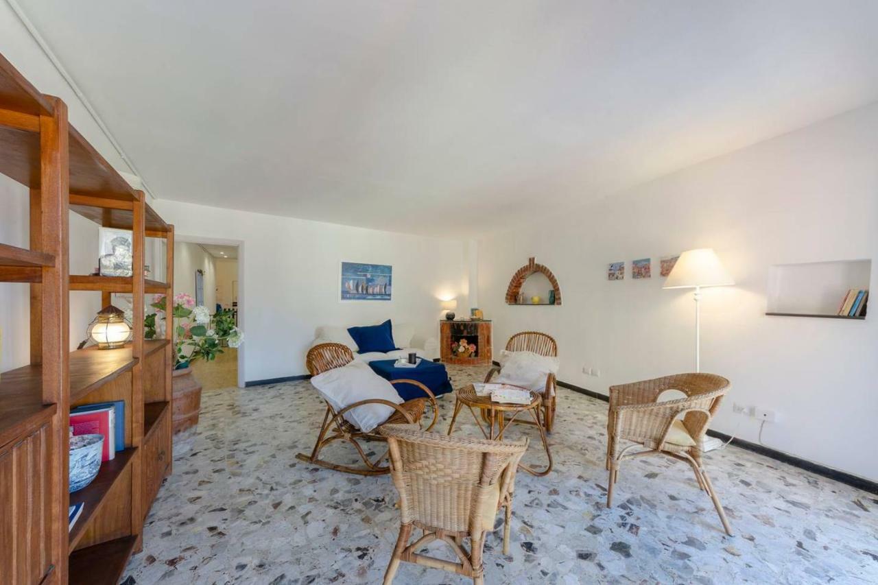 Joivy Spacious 2 Bedroom Apt With Terrace At The Heart Of The Vernazza Esterno foto